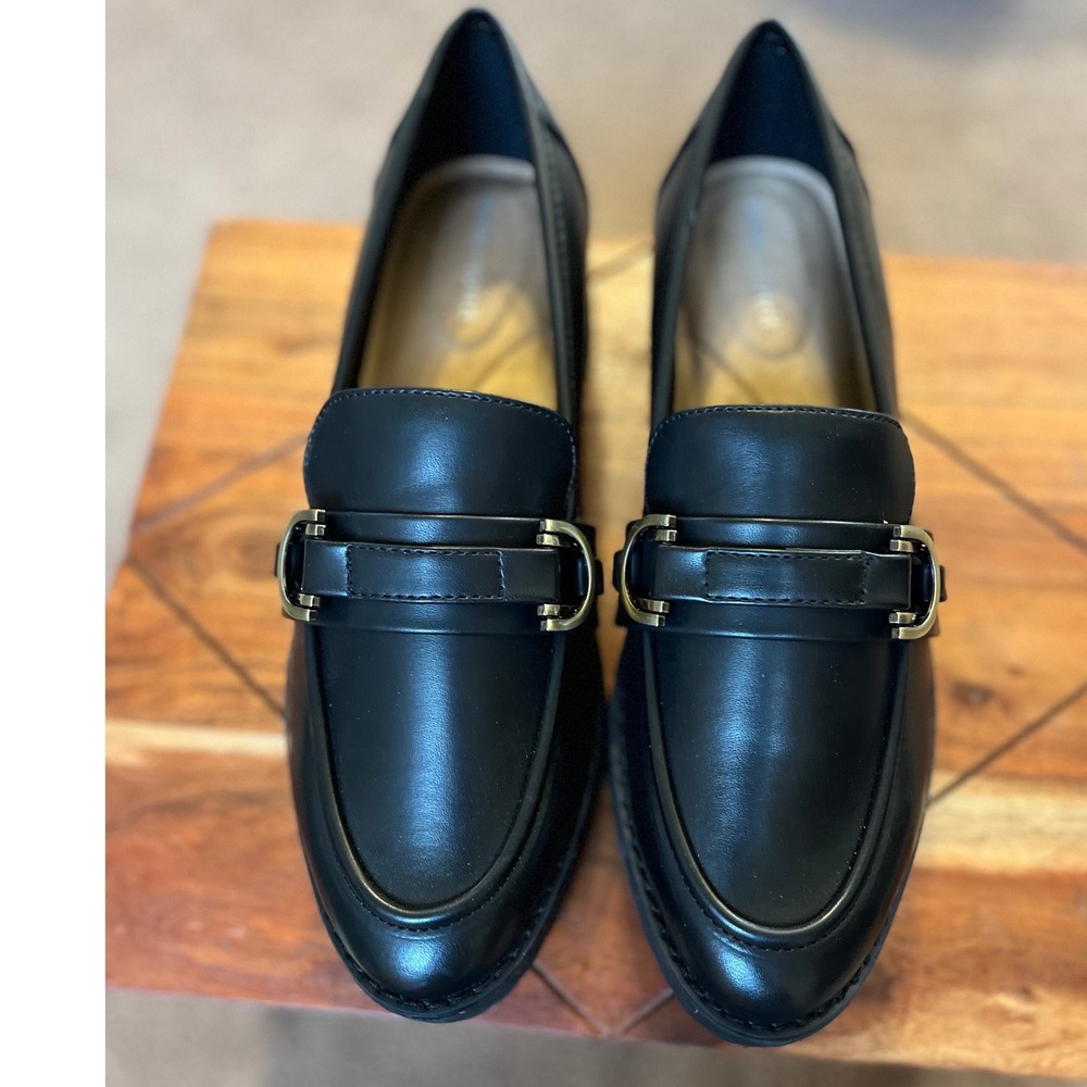 Easy Spirit Womens Black Lug Sole Loafers Metallic Strap Shoes 9.5M